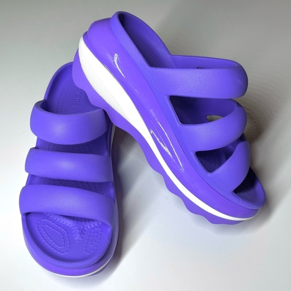 Crocs Unisex Sandals Mega Crush Triple Strap Sandal Purple / White Size- 7 - Picture 7 of 10
